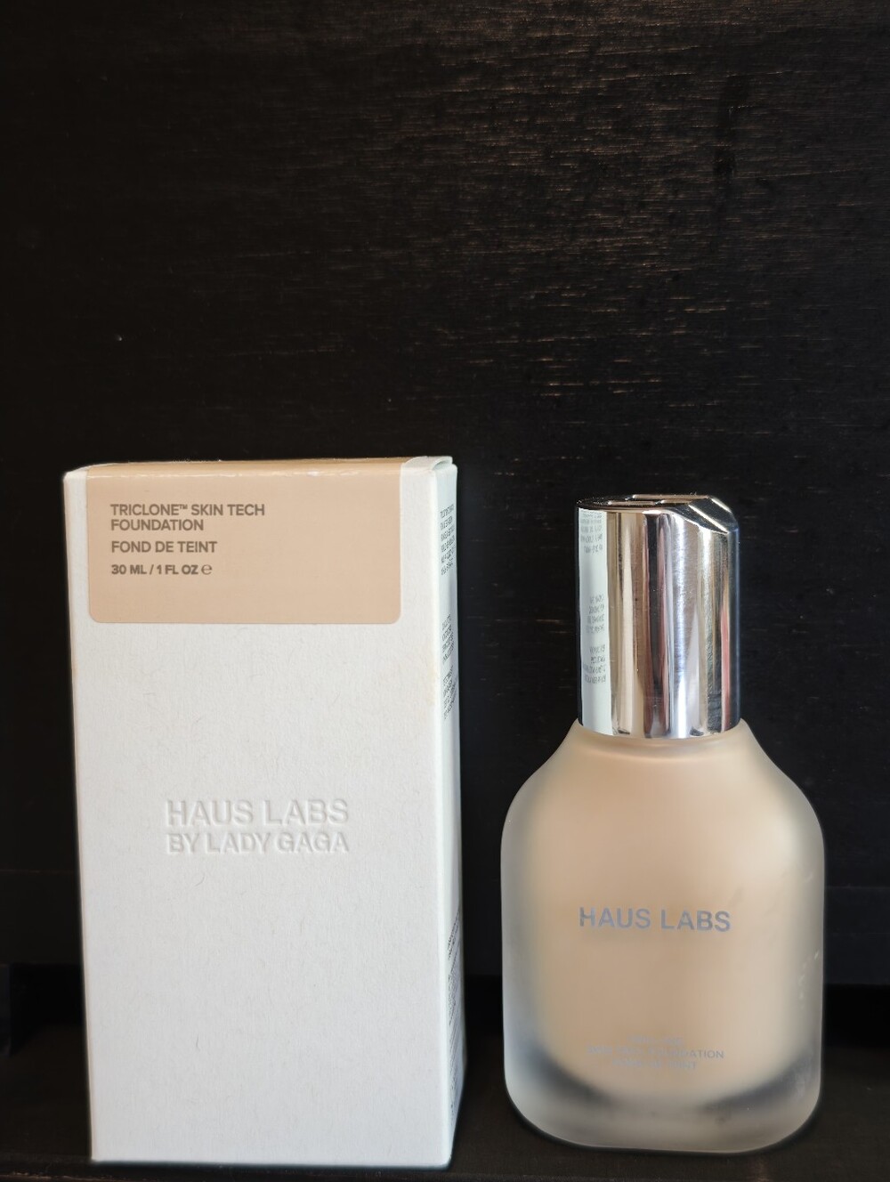 Haus Labs By Lady Gaga Triclone Skin Tech foundation - 120